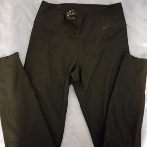 Nike leggings